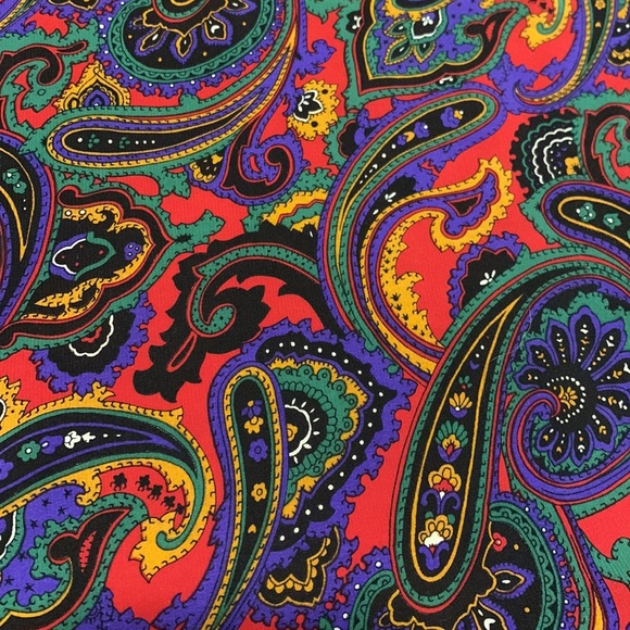 Vintage Accessories - 💗Vintage Paisley Silk Scarf
